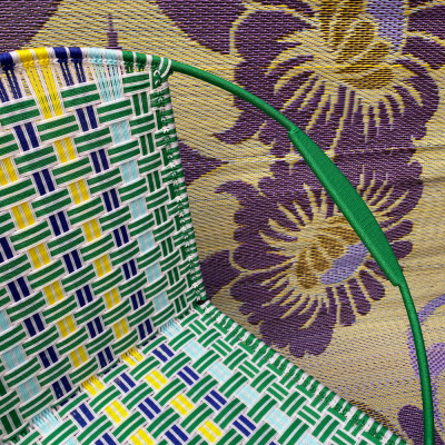 Chaise Ronde - Vert, Bleu et Jaune - Rayés