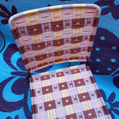 Silla derecha - Beige, Marrón y Amarillo