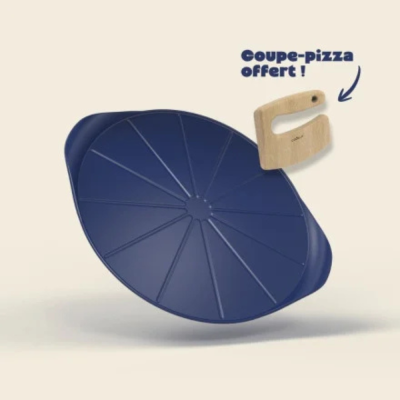 Le formidable plat à pizza avec couteau - Myrtille