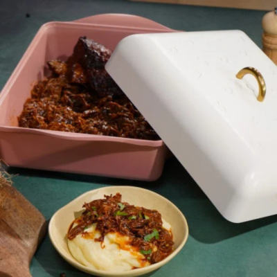 Dome de cuisson pour plat à four