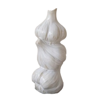 Vase 3 Garlic Cloves