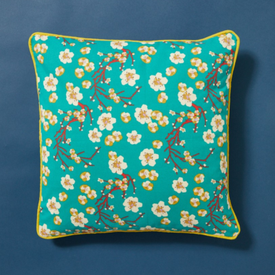 Large square cushion with edge - COUSSIN CARRE - Blossom Blue