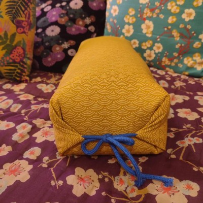 Japanese pillow - Yellow