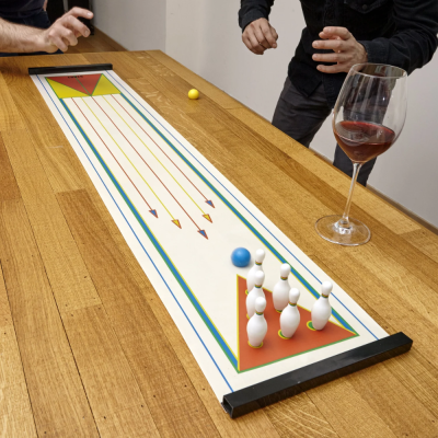 Bowling table