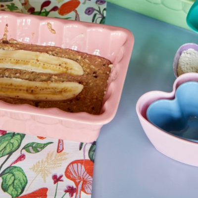 Medium Rectangular Stoneware Oven Dish - Pink